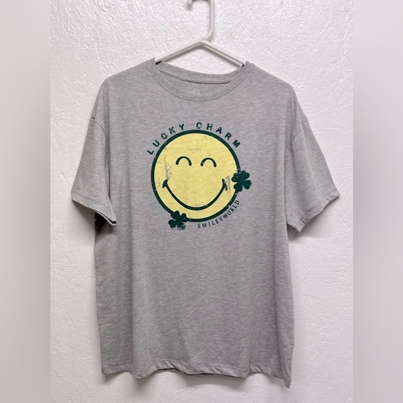 Smily World Lucky Charm Short Sleeve T-Shirt - Picture 4 of 10